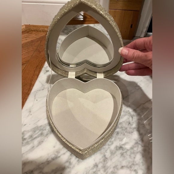 Pottery Barn Kids heart shaped trinket box with flip message in sequins - Picture 2 of 5